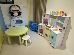 兒童遊戲區,床墊推建